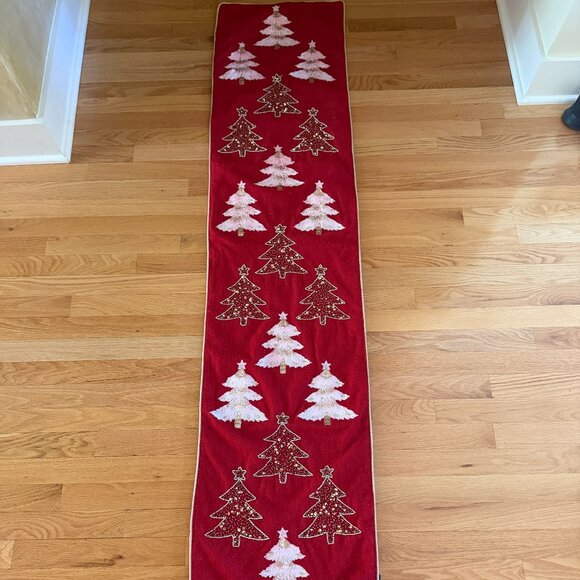 Rachel Zoe Red Beaded Christmas Tree Table Runner - Picture 1 of 10